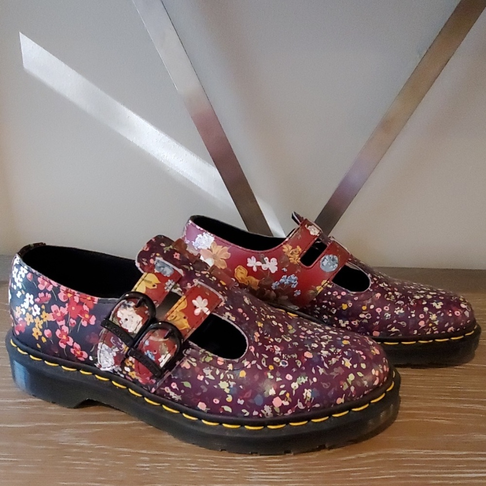 Dr Martens Size 9 Floral Mary Jane NWOB